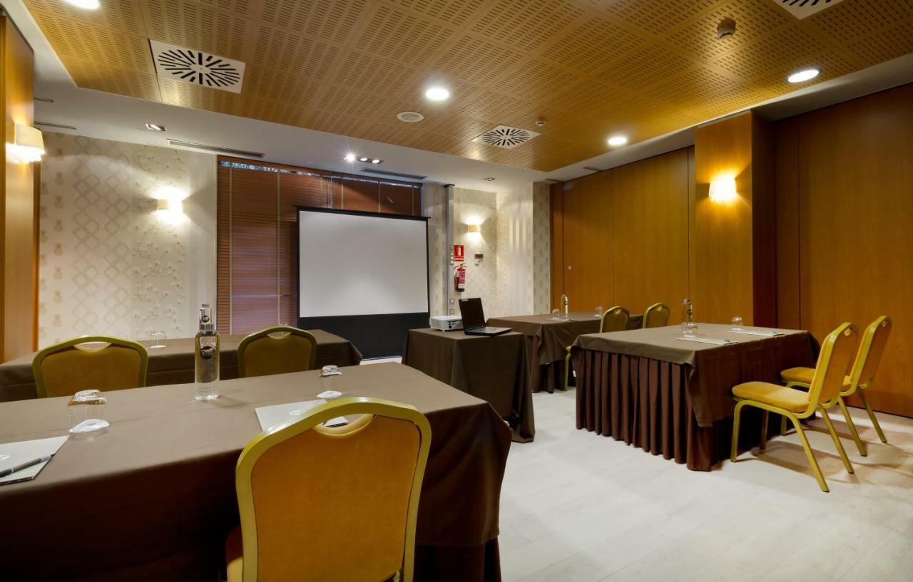 Oca Villa De Aviles Hotel Dış mekan fotoğraf
